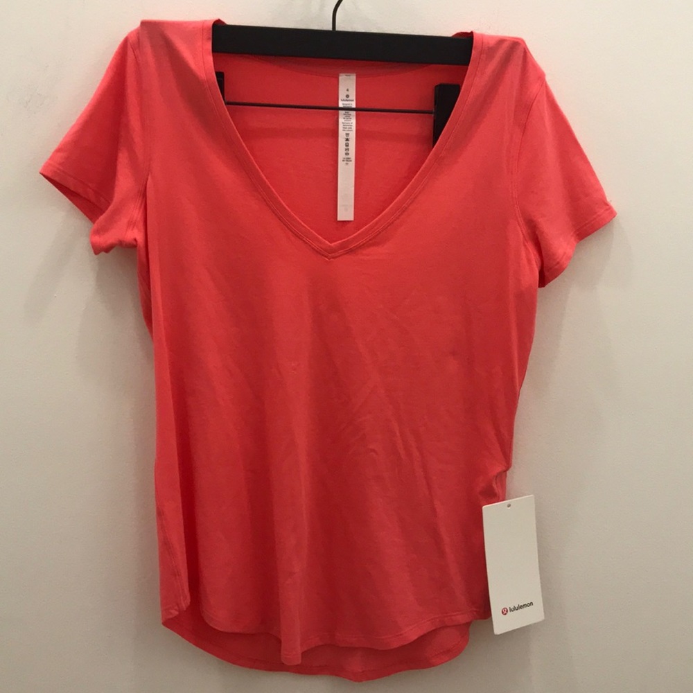 Lululemon Vneck
